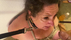 Kittenbritches: Kouření tátovo velké černé péro