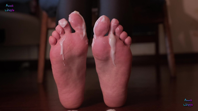 Anna Liisppb: Kaki kotor saya, kaki berkrim saya, yogurt di kaki saya