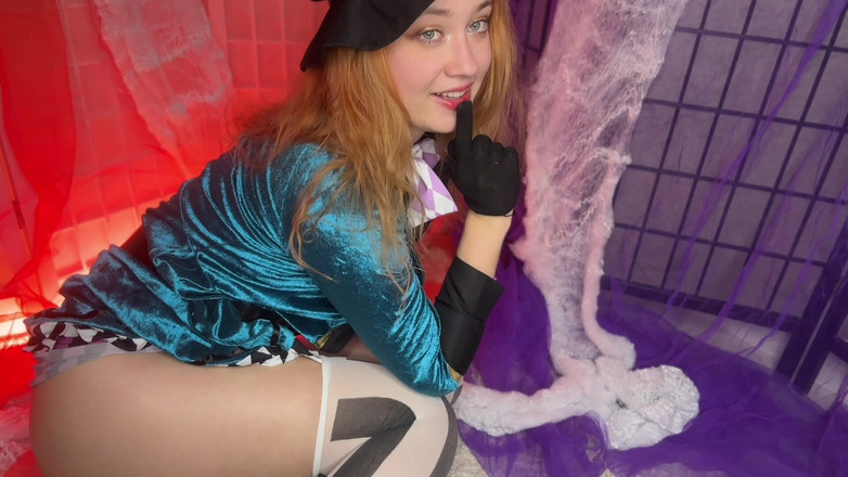 Sheryl X Sinclair: Pov lo stupido schiavo deve leccare le scarpe di pazzi...