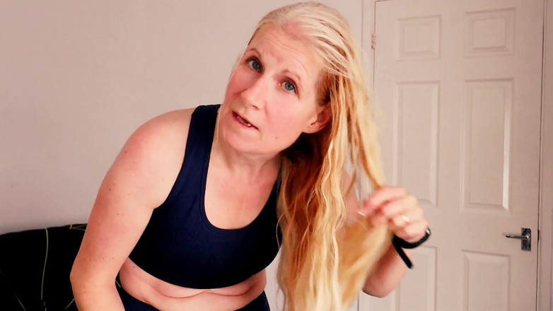 Britishmilf: Melancap ke lubang peluh gim sebenar saya