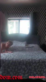 Lesbian Teen Tries Dick for the First Time Bts
