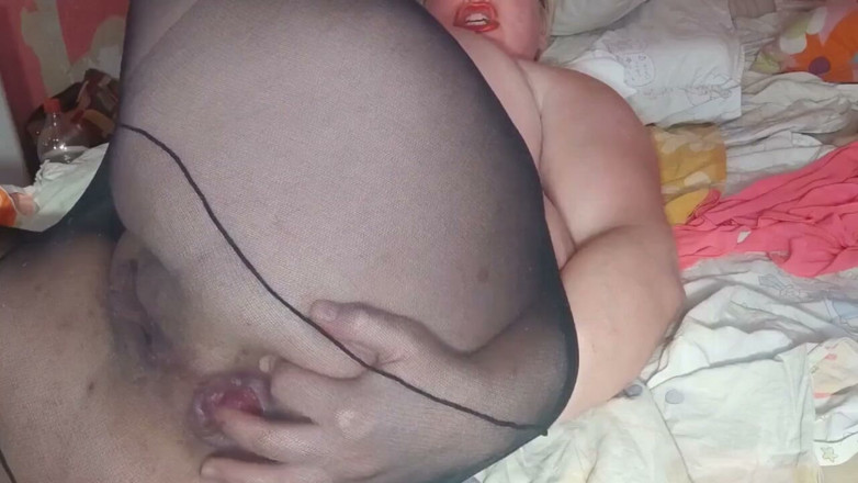 Putarankahotmilf: Analspiel und prolaps in schwarzer strumpfhose
