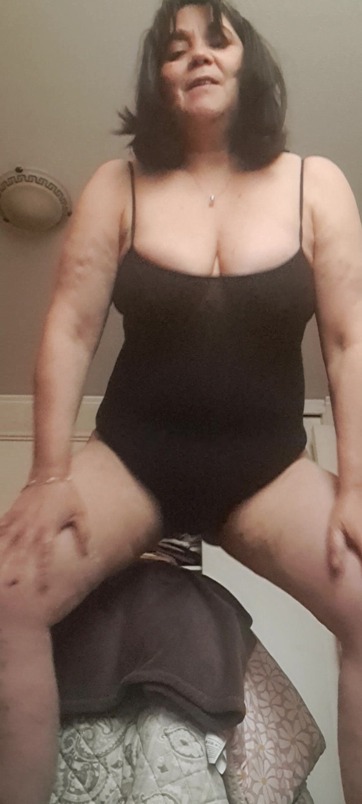 Mommy big hairy pussy: Pergerakan Seksual