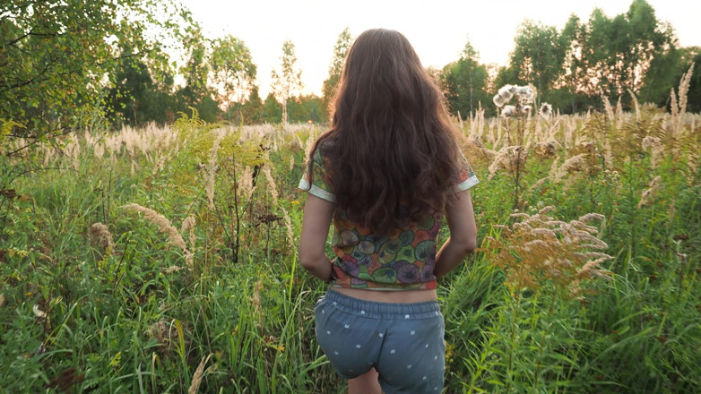 thelazycouple: Real Amateur Outdoor Ass Fuck - Anal Creampie in the Forest