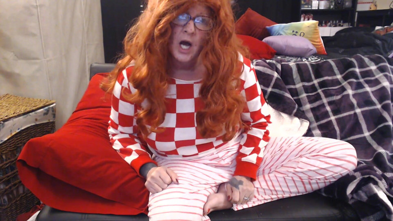 Abby Anna: Dump truck looking redhead