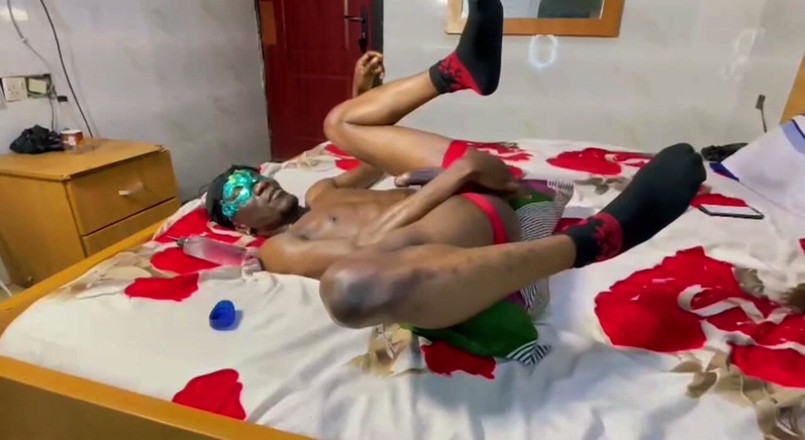 BLACKSHOOTERR: Double Sexy Brown Boyz Fucking.