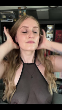 I know exactly how we should spend the night 