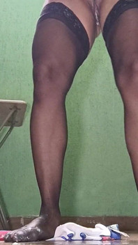 Panna montata, elfa sexy, rendi i miei buchi molto dolci e deliziosi per gli amori, papà.