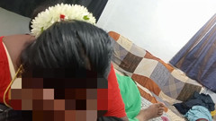 Veni: Tamil üvey anne üvey oğlunu mastürbasyon yaparken yakaladı ve çabucak boşalmasına yardım etti