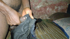 Masturbator emmy: V mém rustikálním pokoji, rustikální posteli, je spousta zábavy