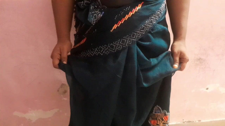 nagmanaeem: नवरात्रि की खरीदारी के बाद आंटी लड़की ने छाया का पूरा वायरल mms xxx वीडियो हिंदी आवाज छोड़ दिया