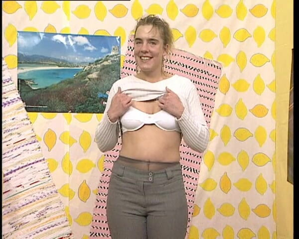 YOUR FIRST PORN: Wunderschoener Anal Orgasmen Mit Bianca - Beautiful Anal Orgasms with Bianca
