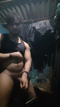 Desi Hunk Mastrubution