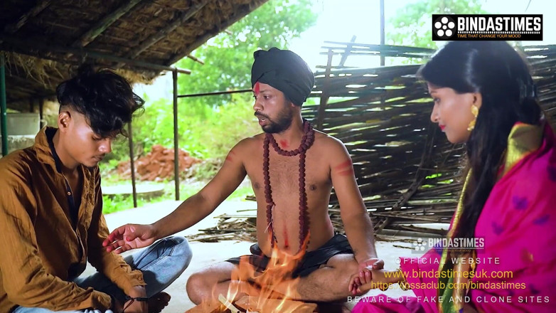 Cine Flix Media: Desi moglie condivide con un Baba (audio hindi)