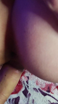 Big Booty Sweet MILF Piesek Ma orgazm