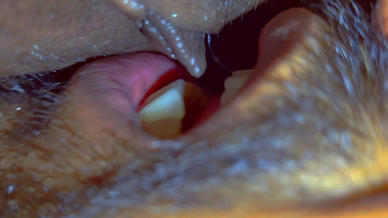 Housewife 69: Moje sexy nevlastní sestra chce lízat její kundičku od mého