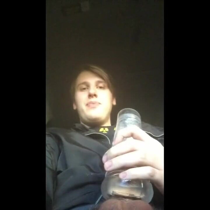 Hvnter: Jerking off with &amp; watching my friend cum (私の友人の絶頂を見てけいれん)