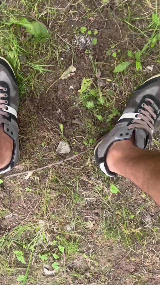 Seducing a Married Man in the Woods (Kadu)