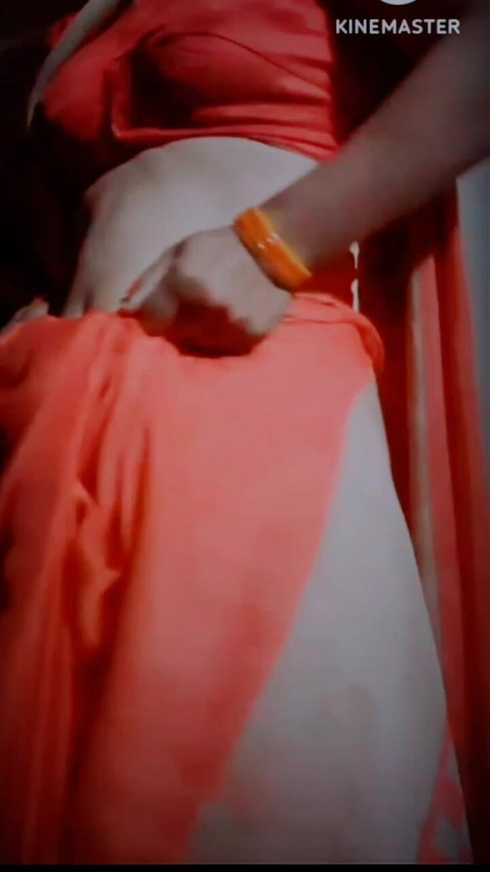 TricolorMusic3: Merhaba ben senin baldızınım, ateşli tatlı gençliğim senin için yaratılmış,...