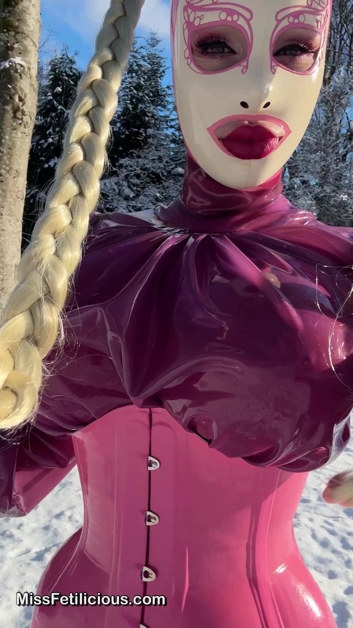 Miss_Fetilicious: Aventures dans la neige