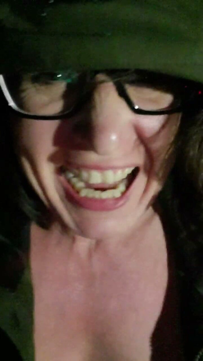 JulieEroticDress: Squirt in the Night