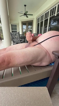 Visící u bazénu mě udělala nadrženou