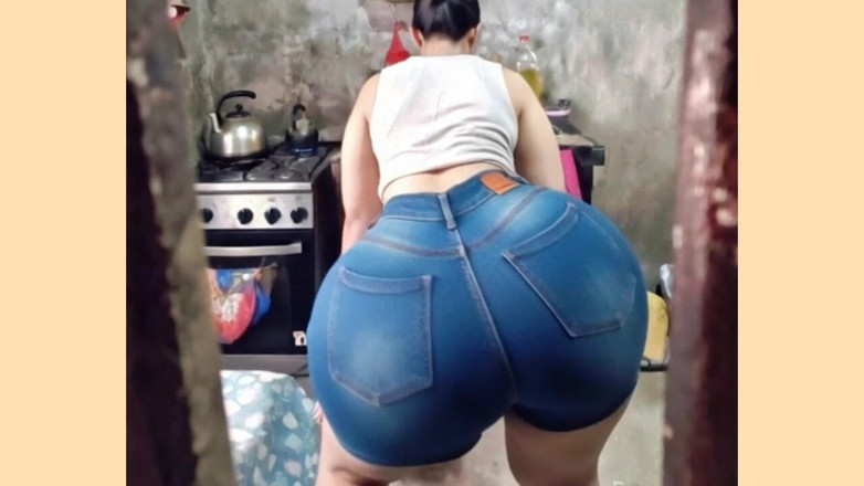 Xprohibidox1: Vecina Con Culo Enorme