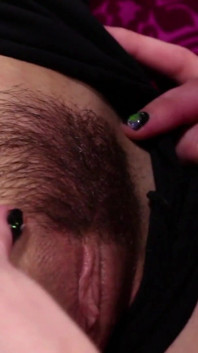 Ela Darling & Willow Hayes, tattooed hairy pussy lesbians likes to lick ass and pussy