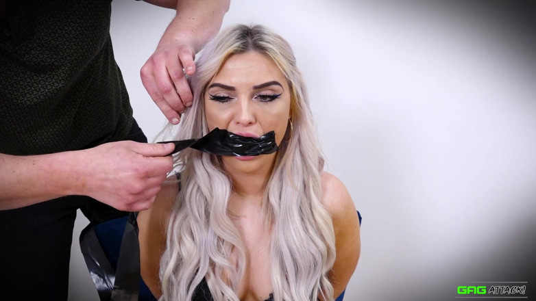 Gag Attack: Roxee - roubíky s PVC páskou