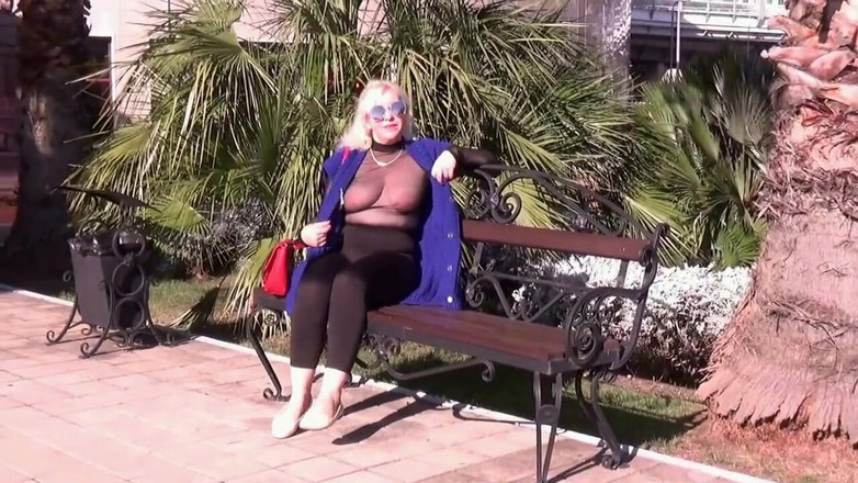 RedRoseRus: Nylon Boobs in Public