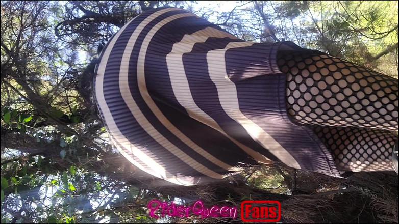 Riderqueen BBW Step Mom Latina Ebony: 혼자 있는 라이더, 야외, 팬들을 위한 비디오