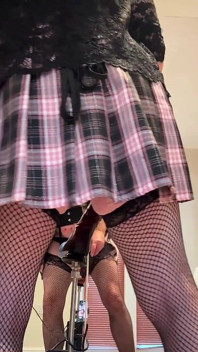 Anna May e sua máquina de foder