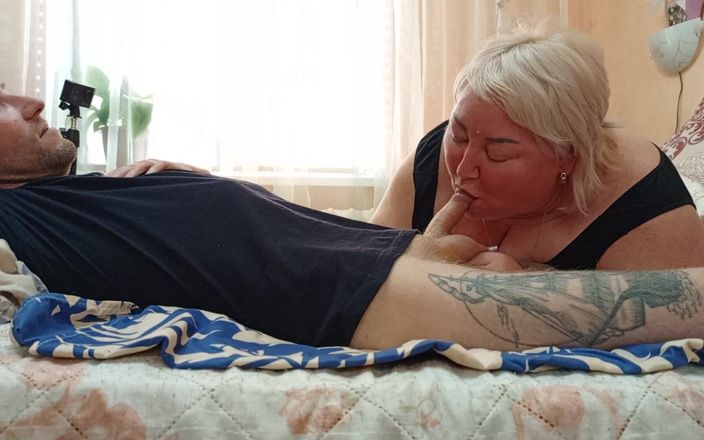 Zona901: Je taille une pipe à mon beau-fils en avalant sa bite...