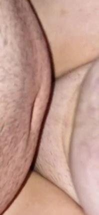 Güzel, seksi bir yabancıyla arabada seks