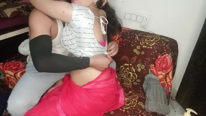 cuteindiancpl21: Hot Indian Wife Fuck Hubby S Friend in Home