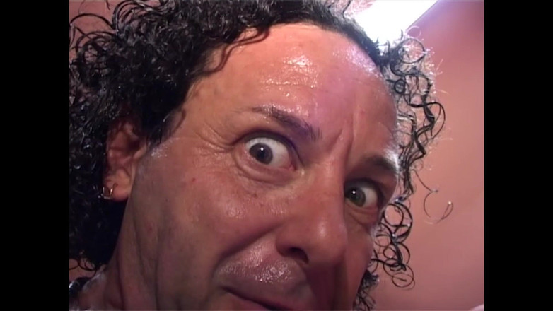 King Of Amateur: Багато членів для Лаури