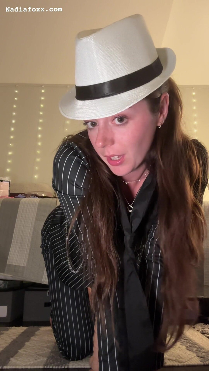 Nadia Foxx: Girl Wearing a Tie Rides You Hard - Dildo Riding POV