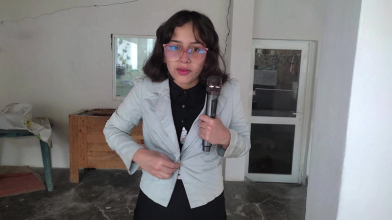 SugarPose: Enf Latina Teen Reporter Stripped