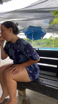 Sexo Arriesgado En Alberca Publica