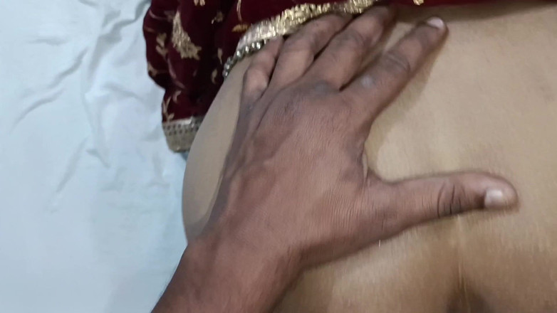 Vamika: Tamil yenge Vamika domaltılarak sikiliyor