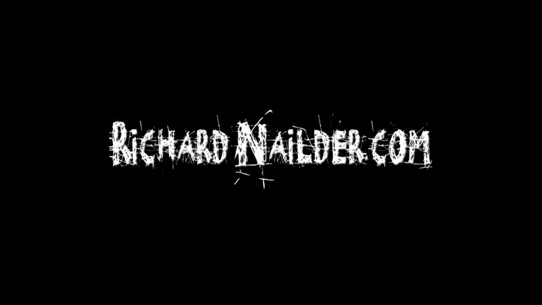 Richard Nailder Hardcore: Awek hitam ditangkap melancap dikongkek lelaki putih tua