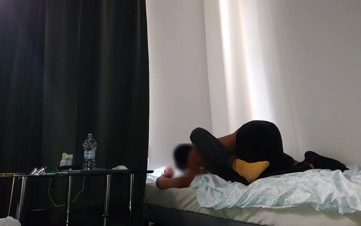 LeoTeenLatinos: Österreichische studentin versucht zum ersten mal schwulen sex