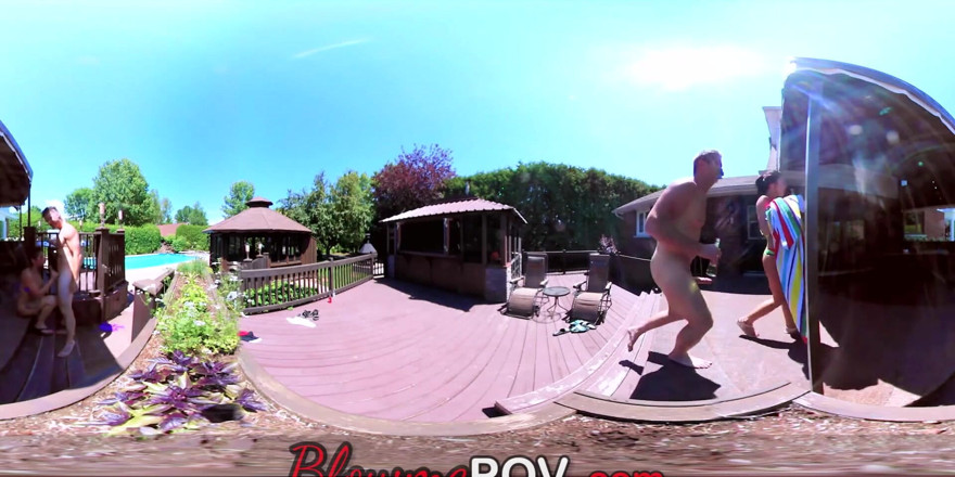 Blow me POV: VR couple swapping orgy 4some