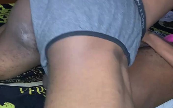 Demi sexual teaser: Napalone chłopcy szczęśliwy kończący masaż 2