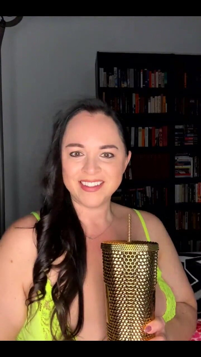 Amanda Thickk:  Amanda Thickk arroyo