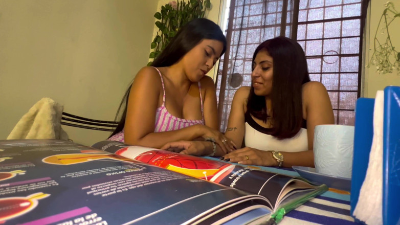 Lady: Lesbian Sex with My New Busty Stepmom at Breakfast