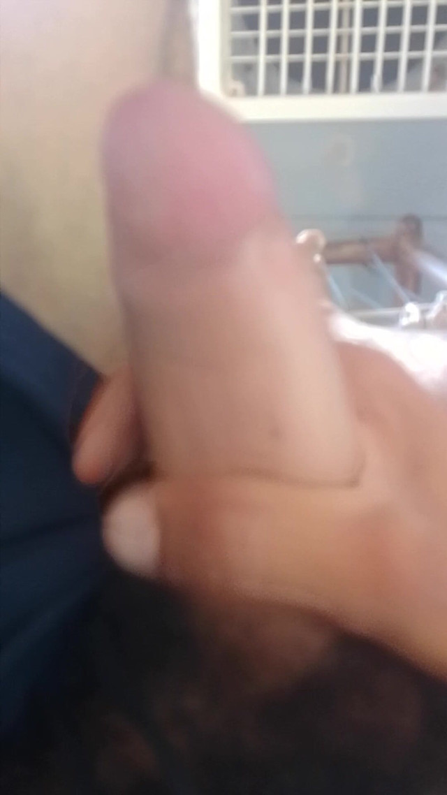Dear Friends, Look at How I'm Shaking the Penis Firmly. (Deshi_boy_rajasthani)