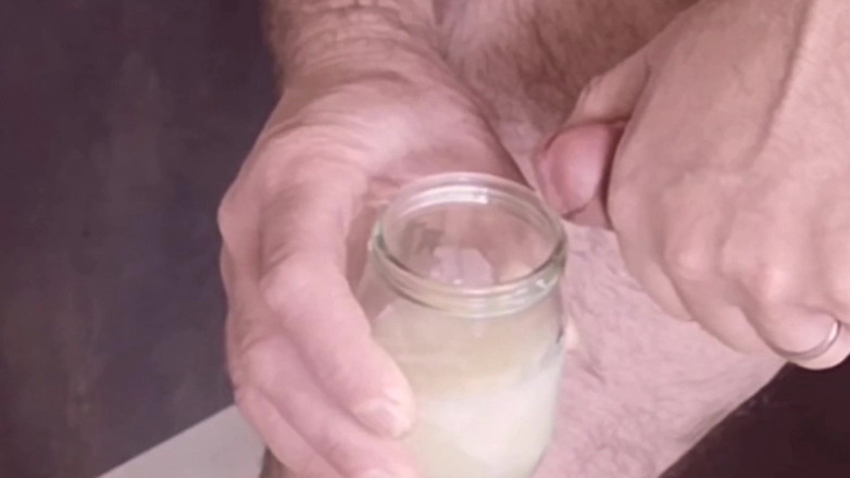 Cicci77: Cicci77 honí Pedra, aby vytvořil a shromáždil poslední sperma, aby...