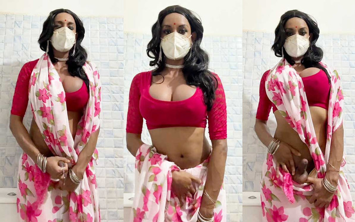 Anushka Crossy: Crossdresser v růžovém sárí honění