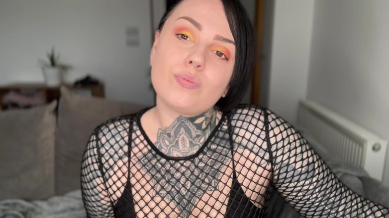 Miss Valentina: Посылаю жизнь